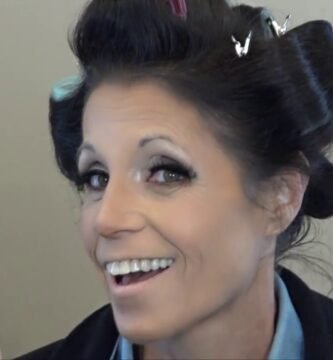 estilos clásicos de maquillaje para mamá de la novia