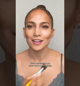 cómo lograr un look natural con maquillaje para mejillas irritadas