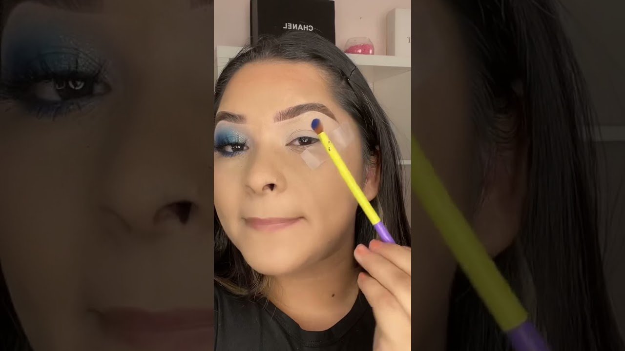 cómo lograr un maquillaje de noche para ojos azules