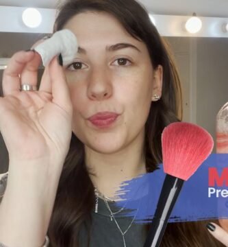 preparación de la piel antes del maquillaje para novias con piel mixta